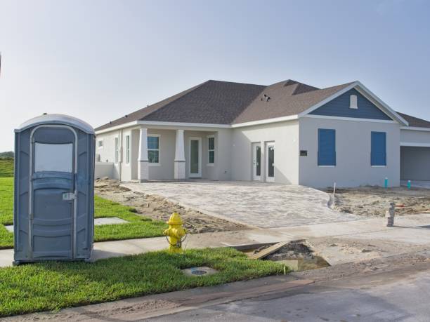Portable Toilet Options We Offer in Eaton, CO